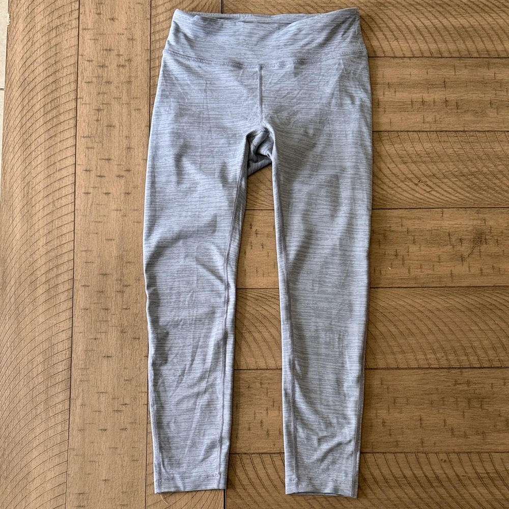 Outdoor Voices TechSweat Leggings – Size Small – Heather Gray